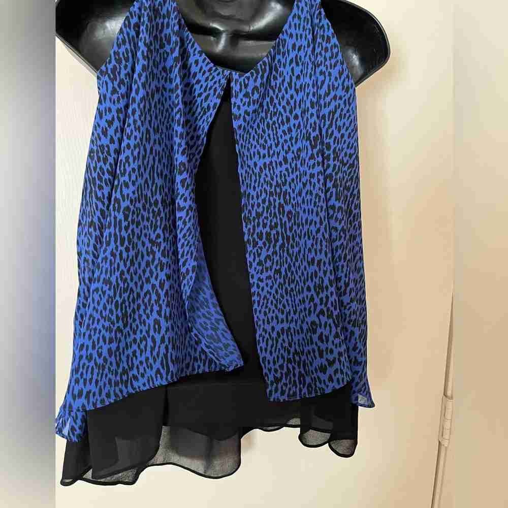 Blue Leopard Print Women's Top - Picture 2 of 2